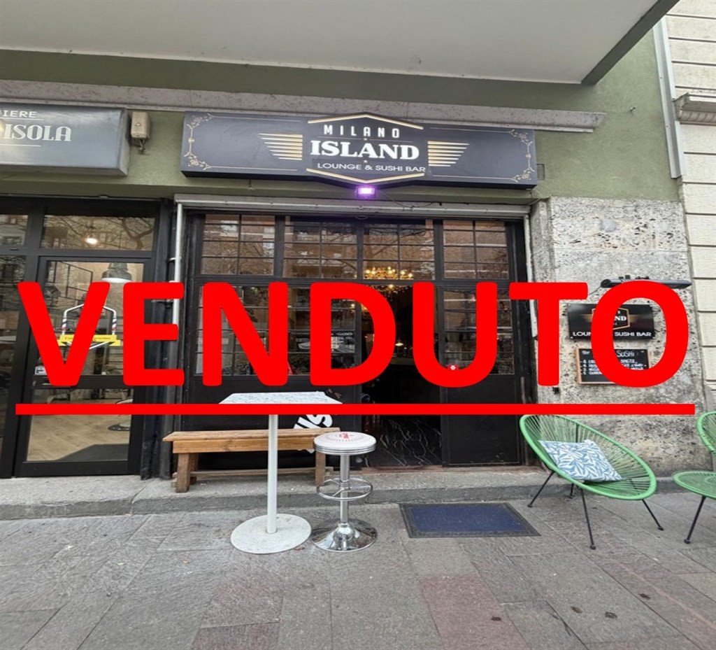 Vendesi , Negozio in posizione leader zona Isola.